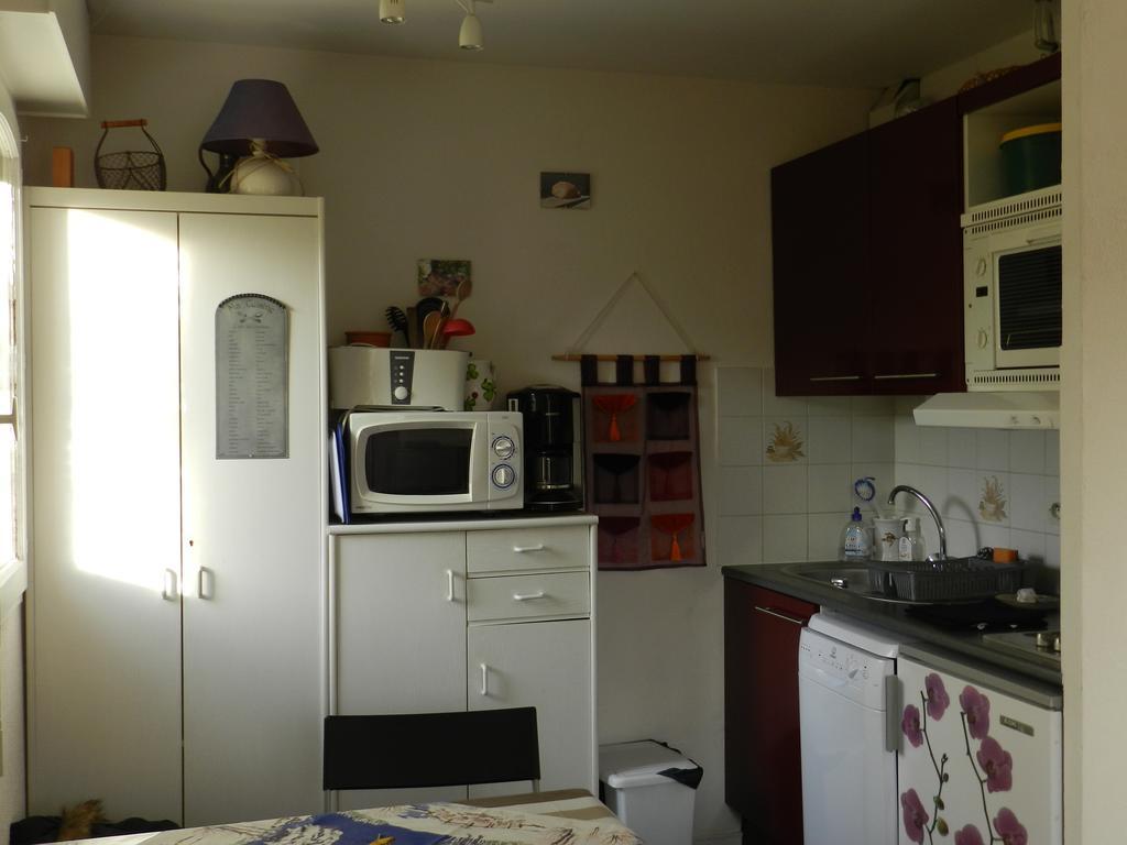 appartement proche mer avec jardin ensoleillé Houlgate Exteriör bild